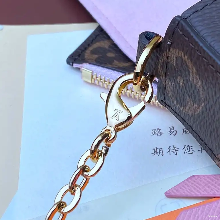2311YA0046 Bags LV 0729